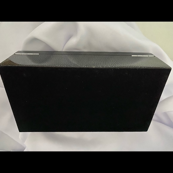 Lacquered Jewelry Box - Picture 3 of 7